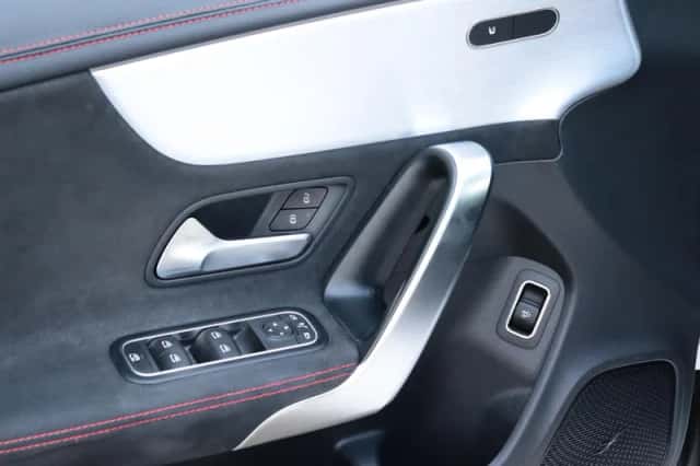 Mercedes-Benz CLA-Klasse (2020) thumbnail 26