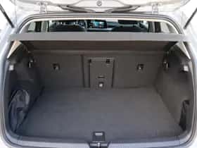 Volkswagen Golf (2021) thumbnail 19