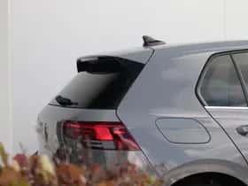Volkswagen Golf (2021) thumbnail 23