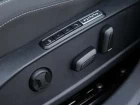 Volkswagen Golf (2021) thumbnail 31