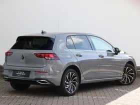 Volkswagen Golf (2021) thumbnail 5
