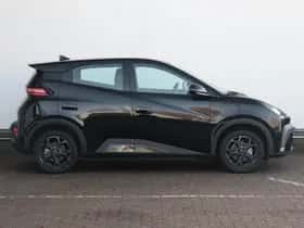 BYD Dolphin (2026) thumbnail 2