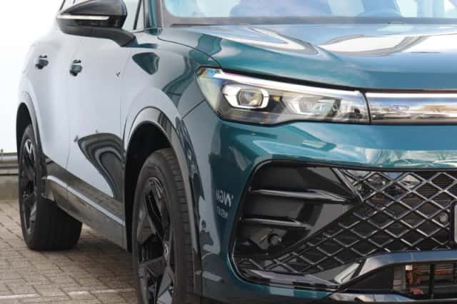 Volkswagen Tiguan (2025) thumbnail 25