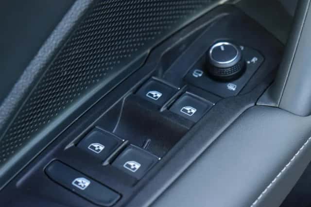 Volkswagen Tiguan (2025) thumbnail 34