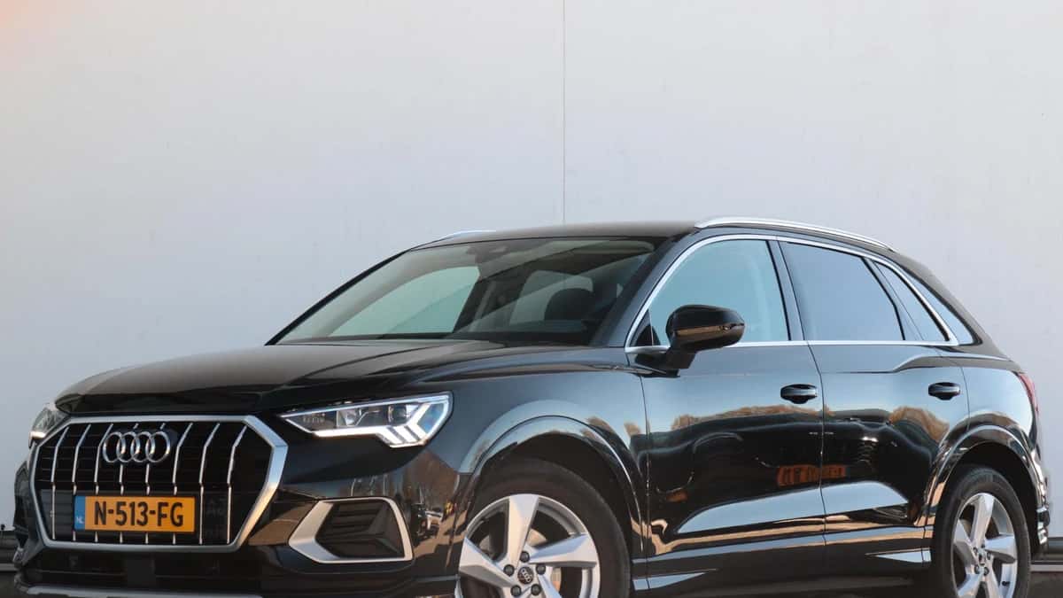 Audi Q3 (2020) — foto 1