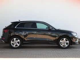 Audi Q3 (2020) thumbnail 2