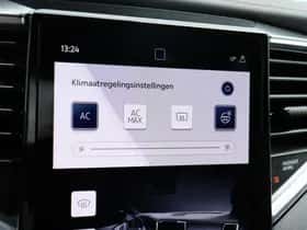 Volkswagen Amarok (2024) thumbnail 21