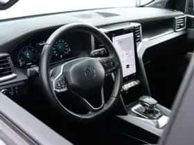 Volkswagen Amarok (2024) thumbnail 8
