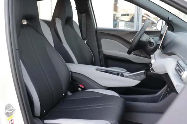 BYD Dolphin (2026) thumbnail 7