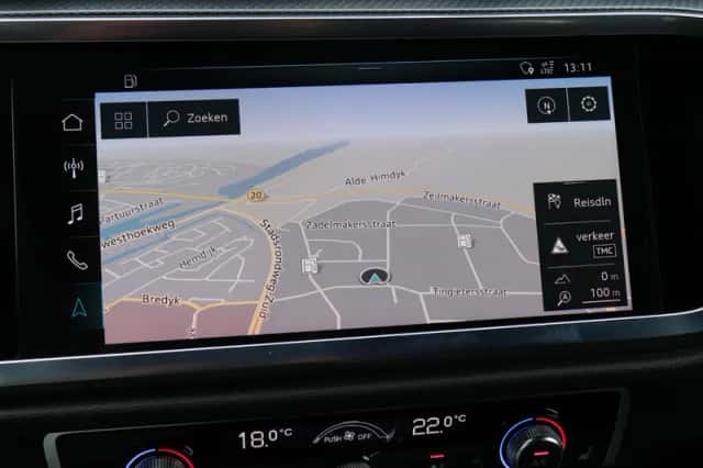 Audi Q3 (2019) thumbnail 13