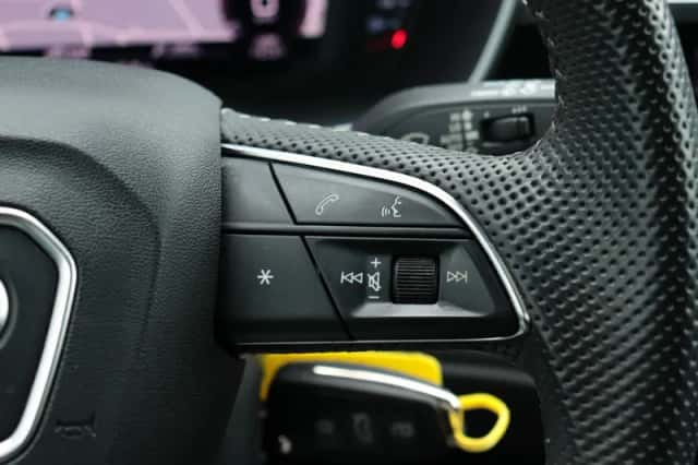 Audi Q3 (2019) thumbnail 27