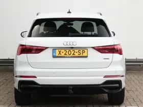 Audi Q3 (2019) thumbnail 6