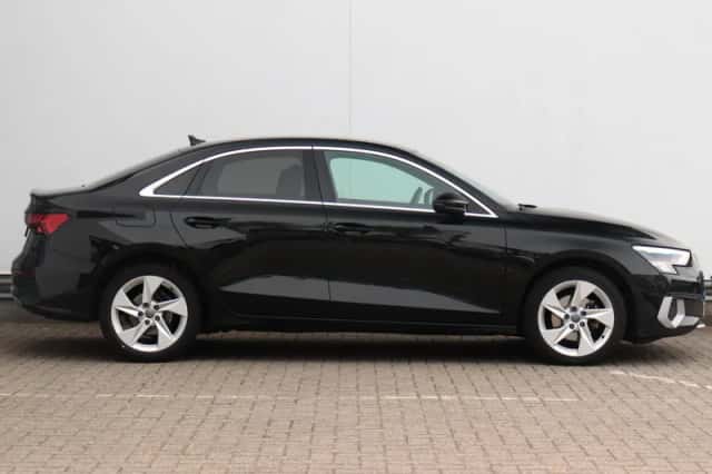 Audi A3 (2021) thumbnail 4