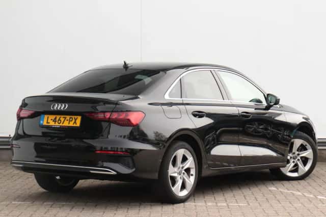 Audi A3 (2021) thumbnail 5