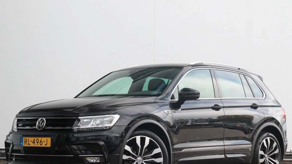 Volkswagen Tiguan (2018) — foto 1