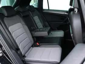 Volkswagen Tiguan (2018) thumbnail 9
