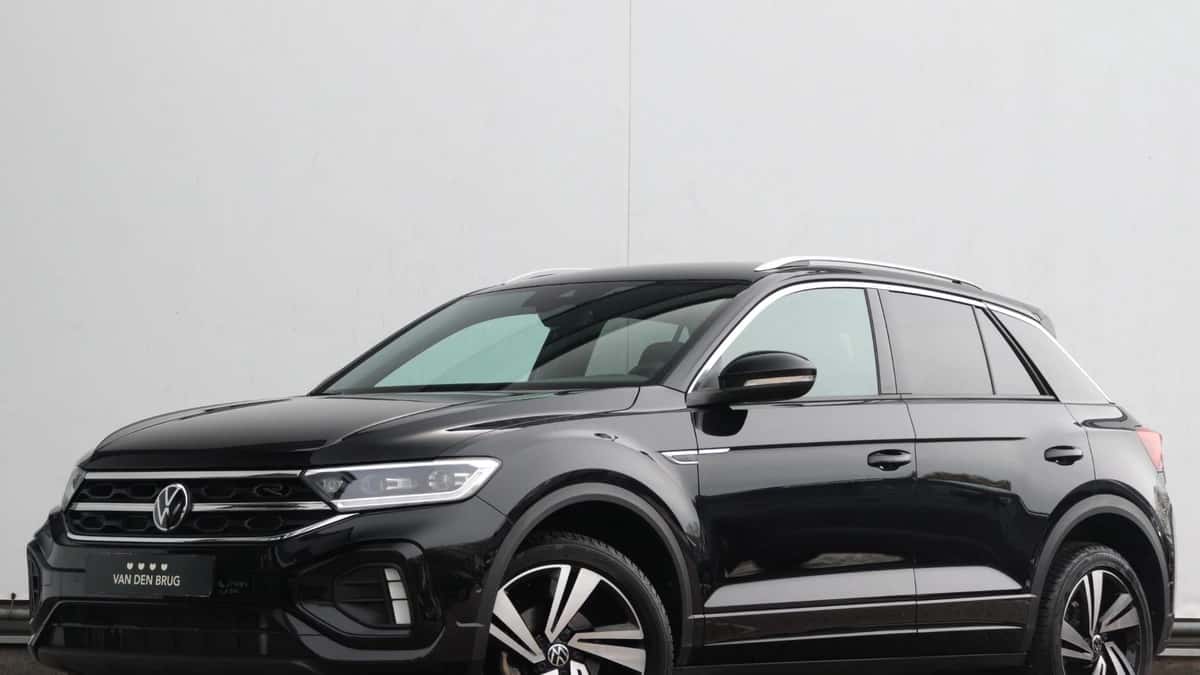 Volkswagen T-Roc (2024) — foto 1