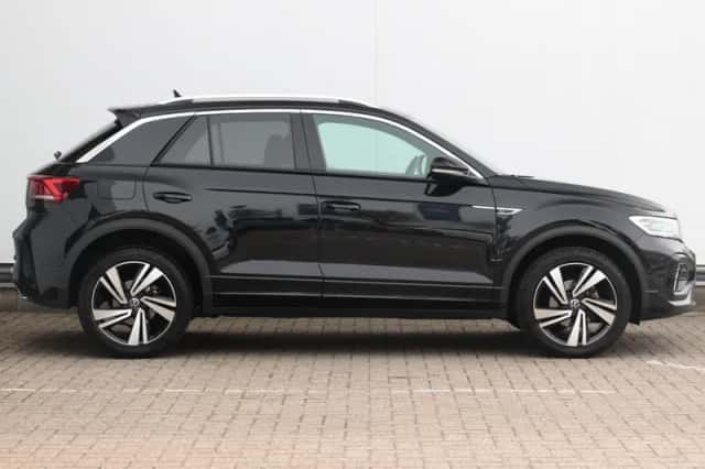 Volkswagen T-Roc (2024) thumbnail 4