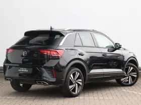 Volkswagen T-Roc (2024) thumbnail 5