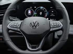 Volkswagen Tiguan (2026) thumbnail 36