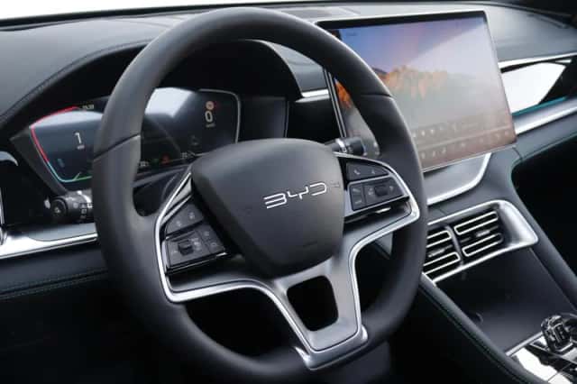 BYD Seal U (2026) thumbnail 12