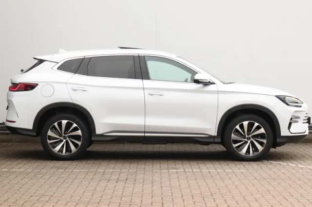 BYD Seal U (2026) thumbnail 2