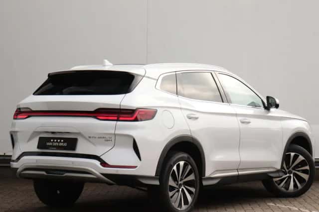 BYD Seal U (2026) thumbnail 4