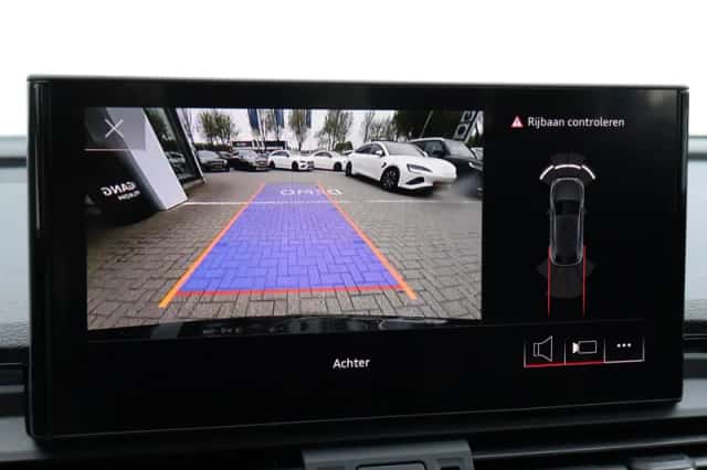 Audi Q5 (2022) thumbnail 22