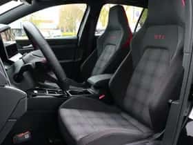 Volkswagen Golf (2025) thumbnail 11