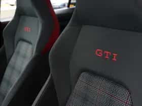 Volkswagen Golf (2025) thumbnail 15