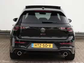 Volkswagen Golf (2025) thumbnail 5