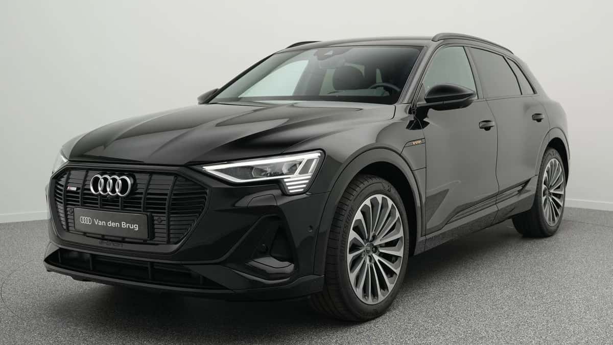 Audi e-tron (2022) — foto 1