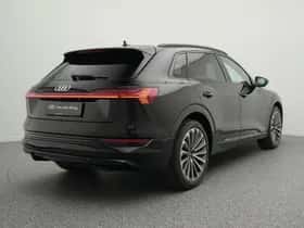 Audi e-tron (2022) thumbnail 2