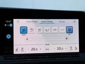 Volkswagen Golf (2024) thumbnail 19