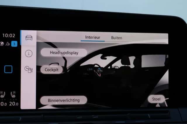 Volkswagen Golf (2024) thumbnail 22