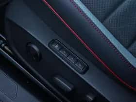 Volkswagen Golf (2024) thumbnail 8