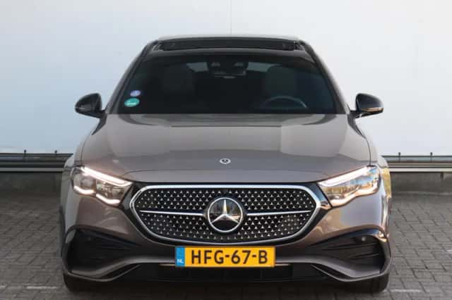 Mercedes-Benz E-Klasse (2024) thumbnail 4