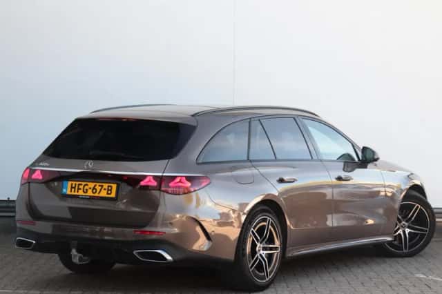 Mercedes-Benz E-Klasse (2024) thumbnail 5