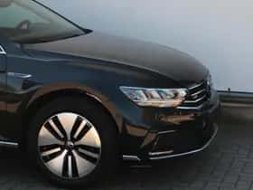 Volkswagen Passat (2020) thumbnail 13