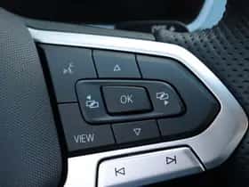 Volkswagen Passat (2020) thumbnail 18