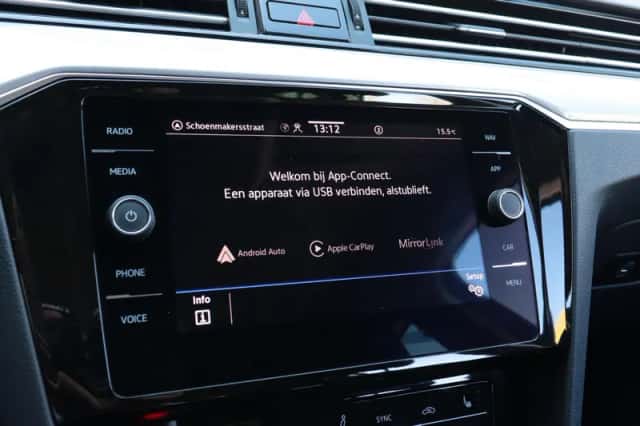 Volkswagen Passat (2020) thumbnail 27