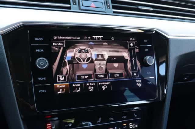 Volkswagen Passat (2020) thumbnail 28