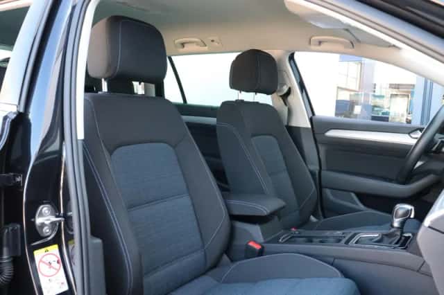 Volkswagen Passat (2020) thumbnail 9