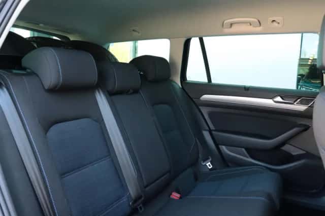 Volkswagen Passat (2020) thumbnail 10