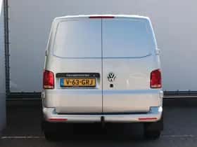 Volkswagen Transporter (2023) thumbnail 5