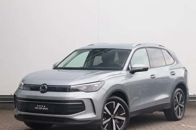 Volkswagen Tiguan (2025) thumbnail 1
