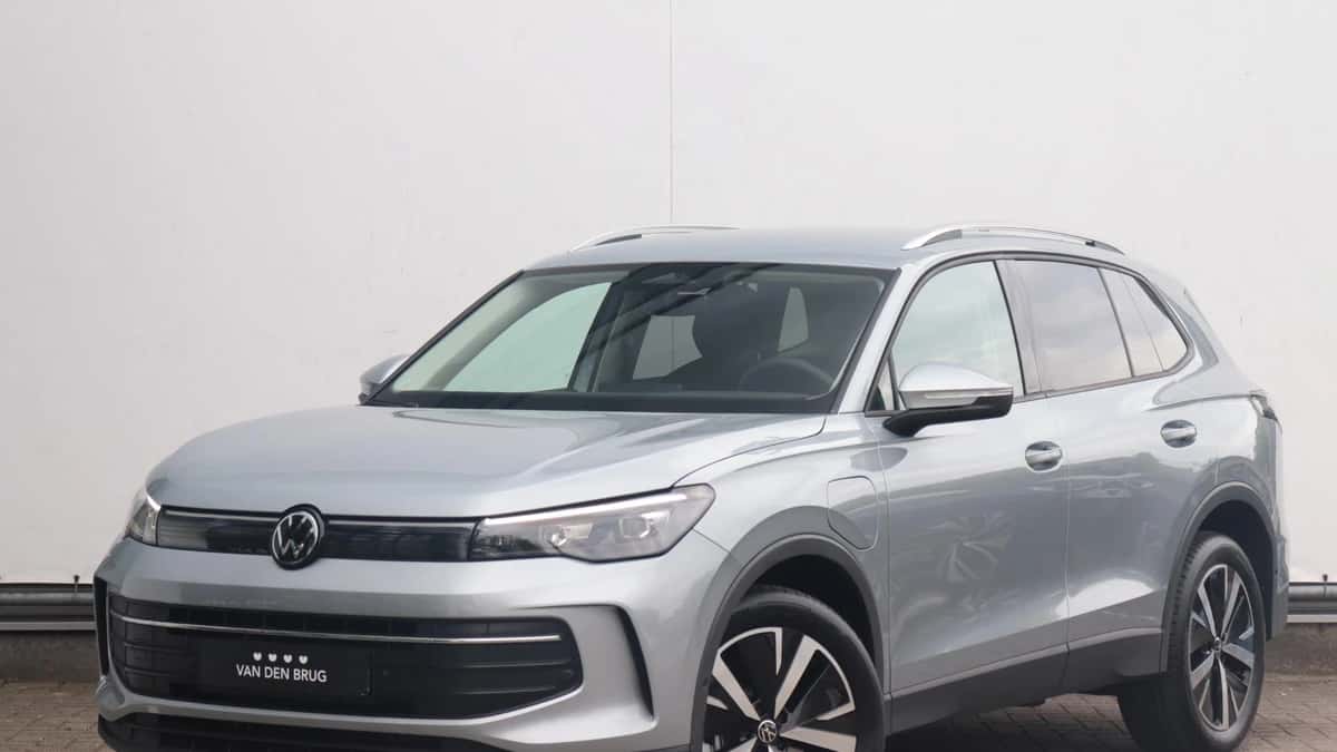 Volkswagen Tiguan (2025) — foto 1