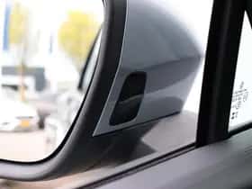 Volkswagen Tiguan (2025) thumbnail 11
