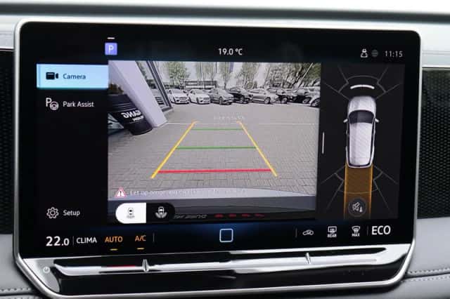 Volkswagen Tiguan (2025) thumbnail 16