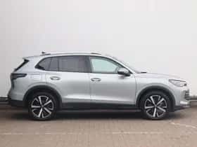 Volkswagen Tiguan (2025) thumbnail 3